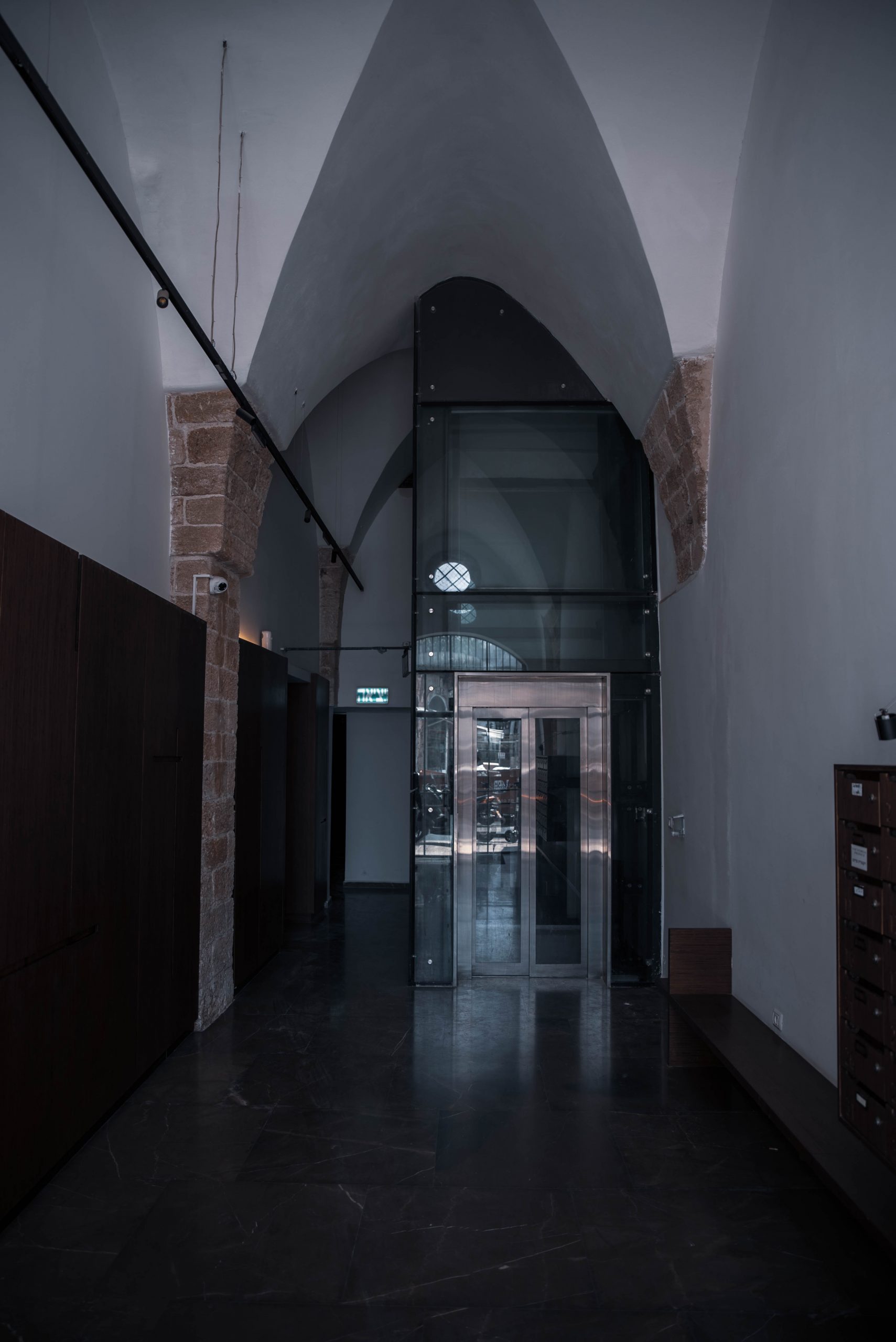 https://davidov-k.co.il/wp-content/uploads/2020/09/VladimirDSC_1049-scaled.jpg